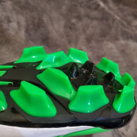 Boombah Mens Cleats Green Black Size 8 Men’s Shoes Softball/Football/Baseball - Picture 10 of 11